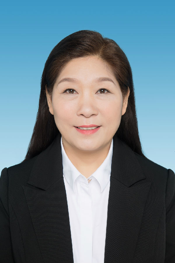 李盼月